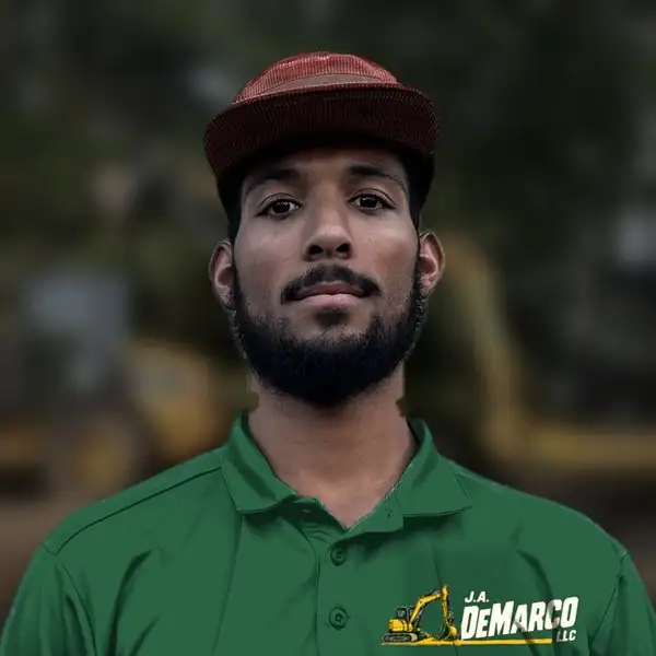 Derek N., Pest Control Manager
